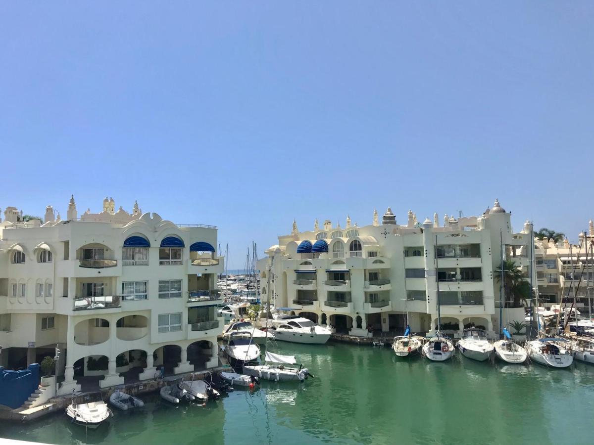 En Puerto Marina B32 Lejlighed Benalmádena