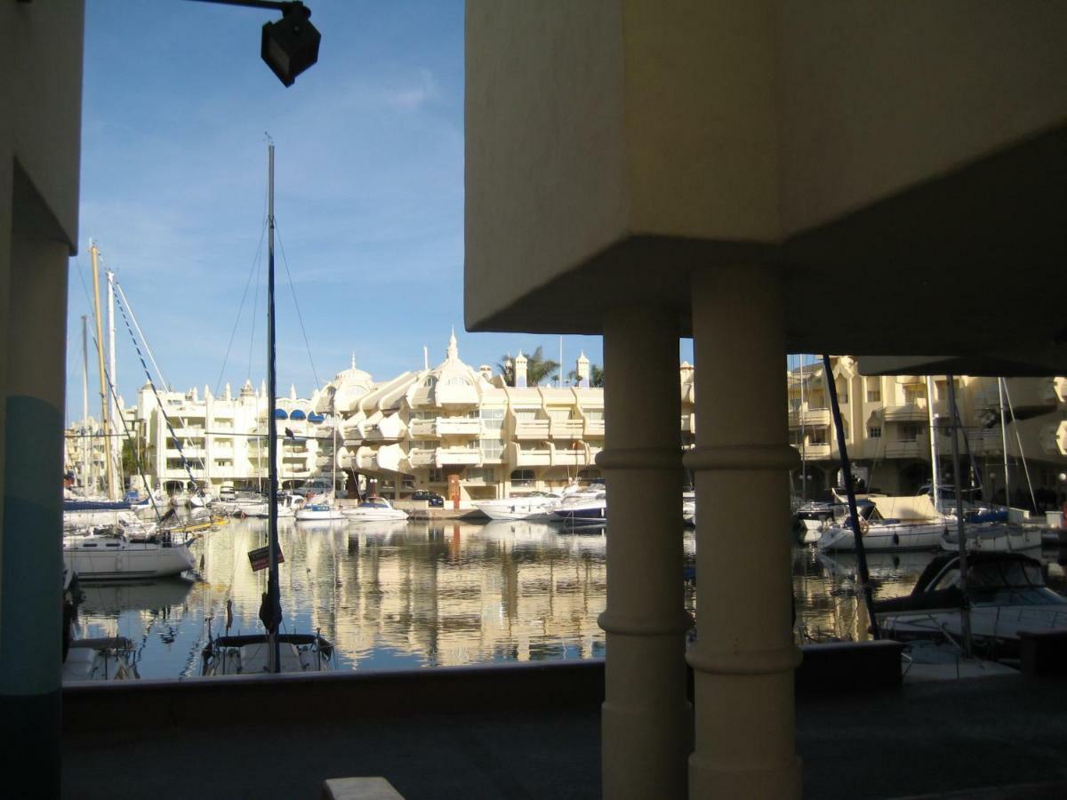 En Puerto Marina B32 Benalmádena